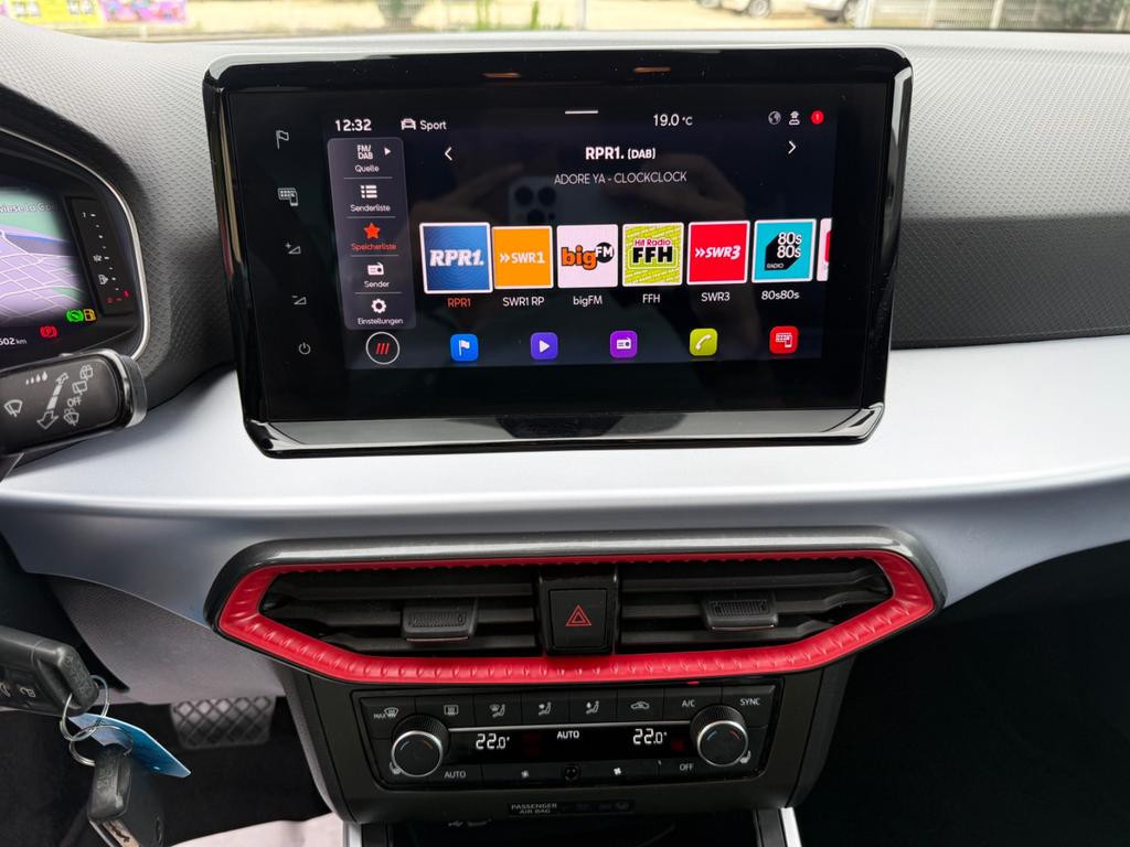 Seat Arona