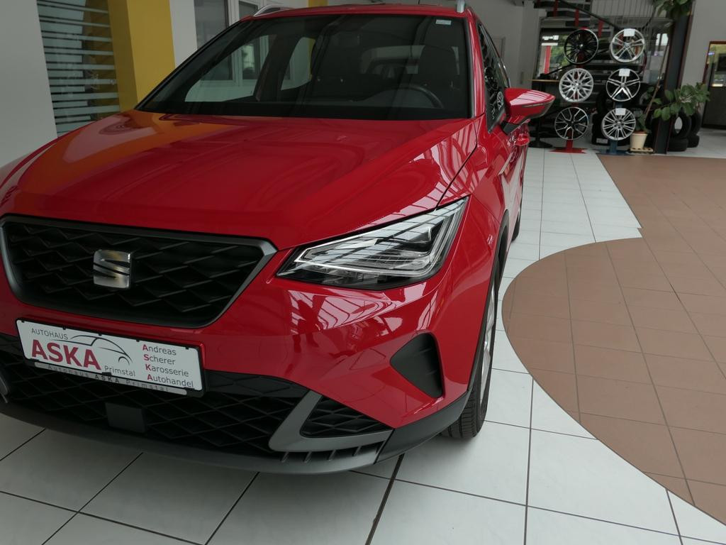 Seat Arona
