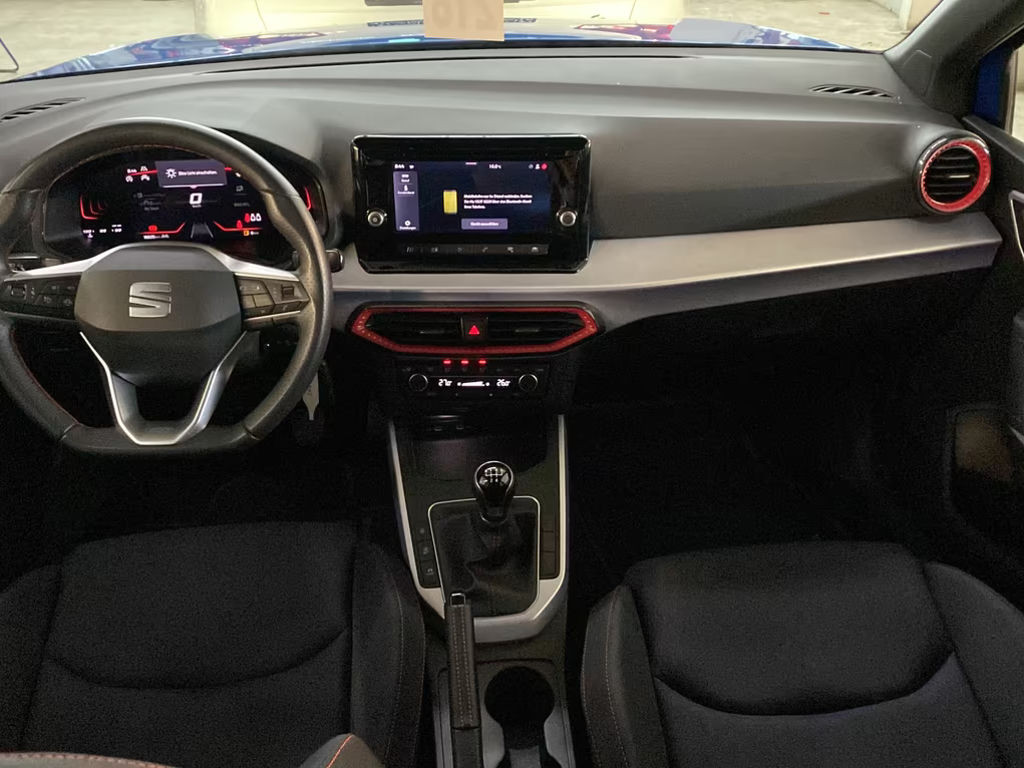 Seat Arona