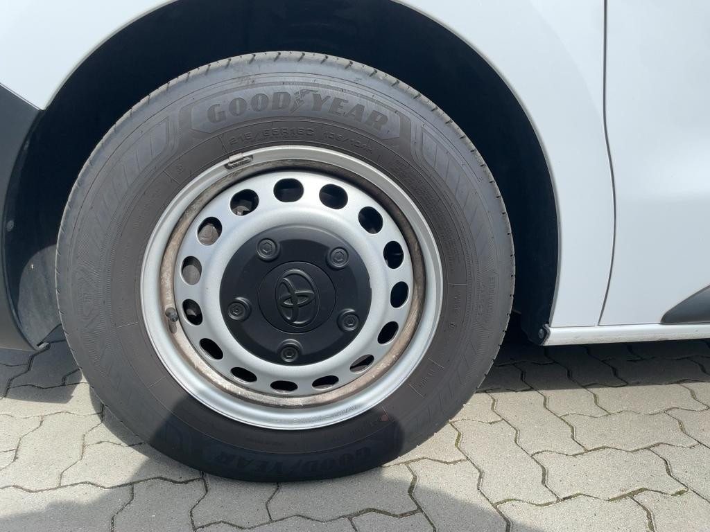 Toyota Proace (Verso)