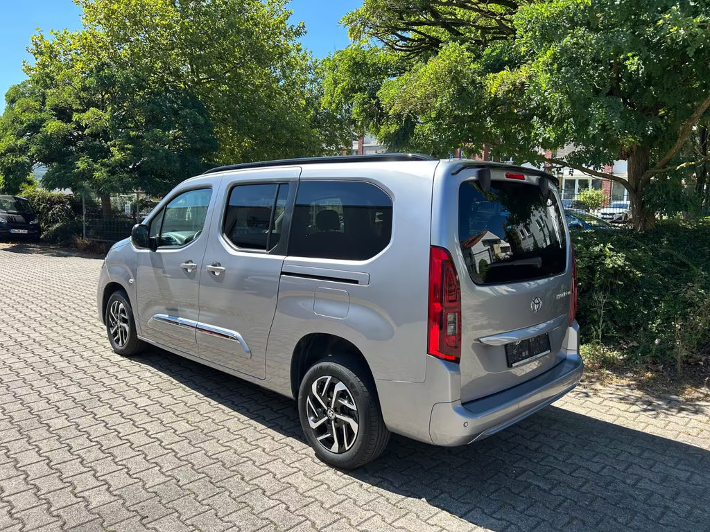 Toyota Proace (Verso)