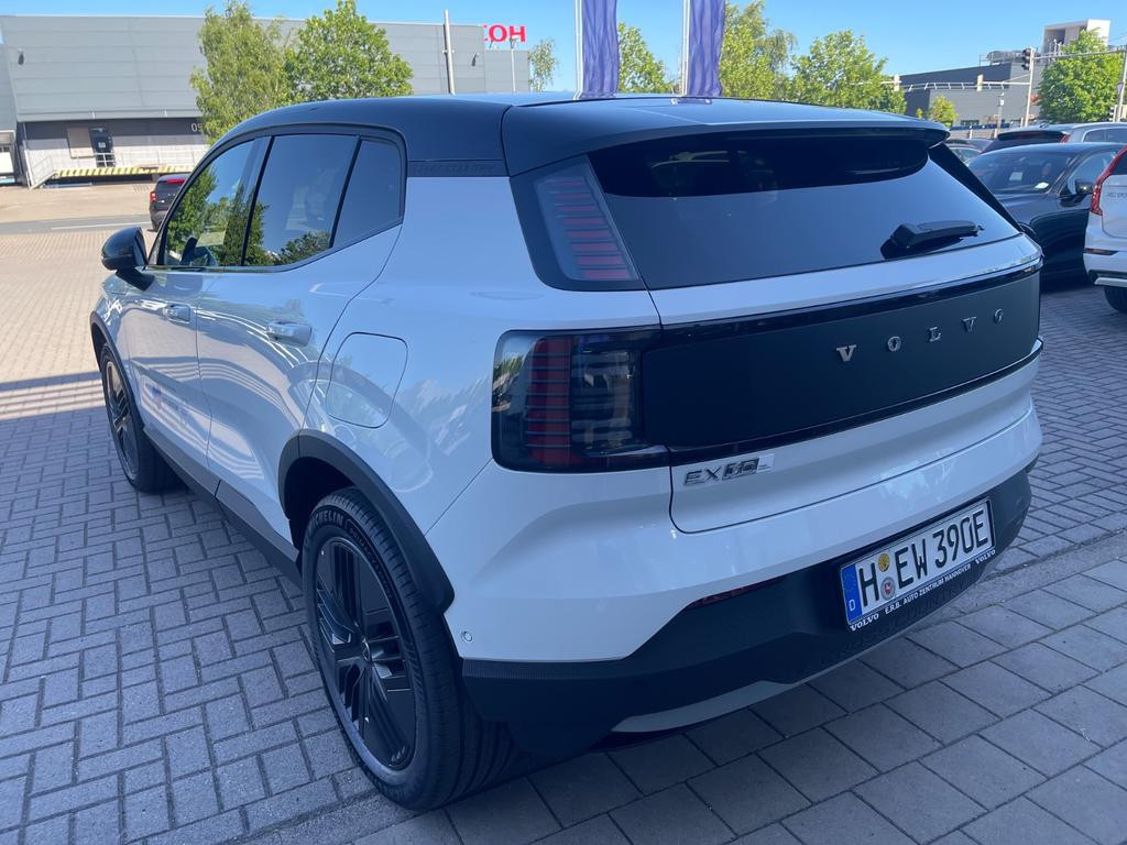 Volvo EX30