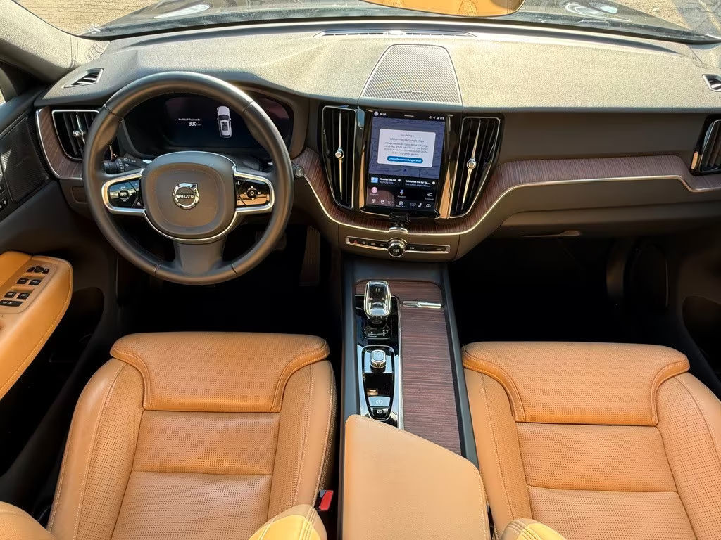 Volvo XC60 AWD T6 Plus Bright