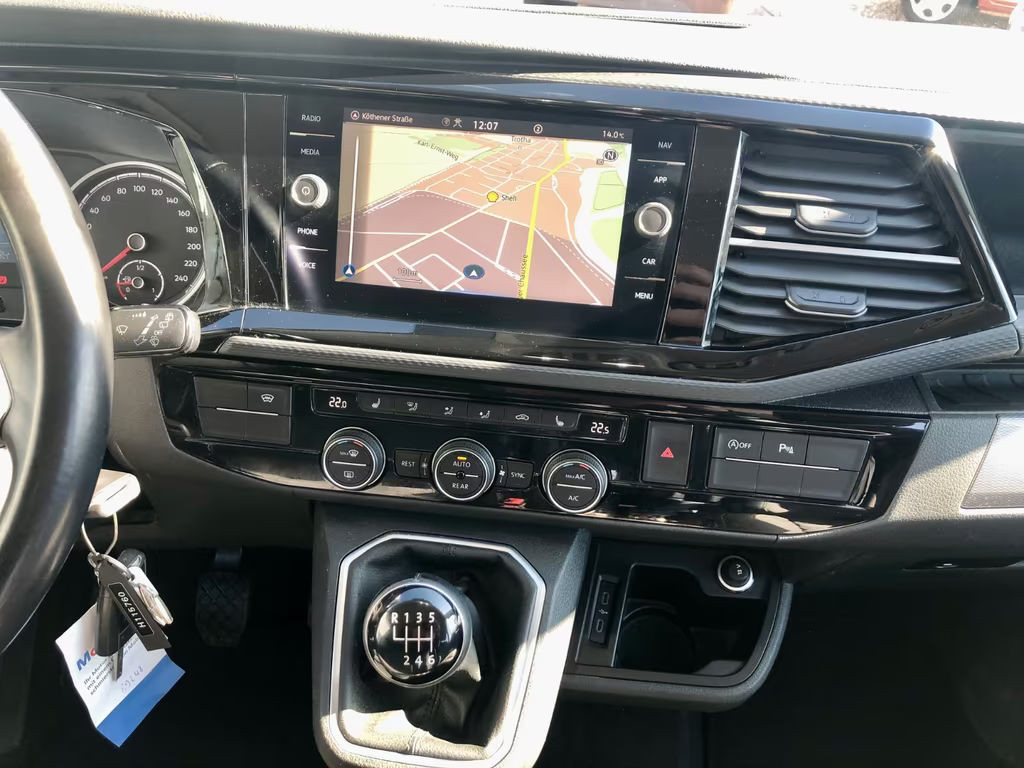 Volkswagen Multivan