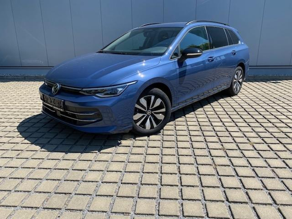 Volkswagen Golf Variant Plus 1.5 TSI Golf VIII