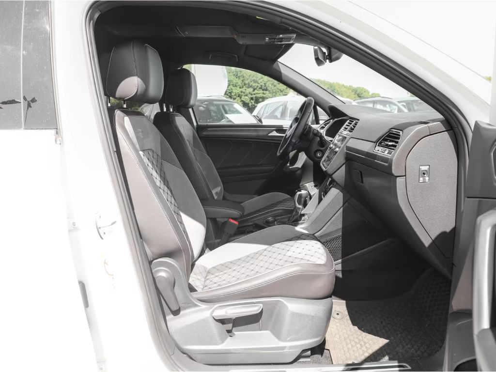 Volkswagen Tiguan 4Motion DSG Allspace R-Line 2.0 TDI