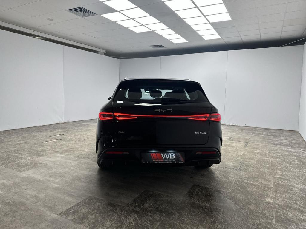 BYD Seal 6