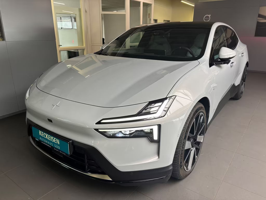 Polestar 4 Long range Dual motor Pilot Plus