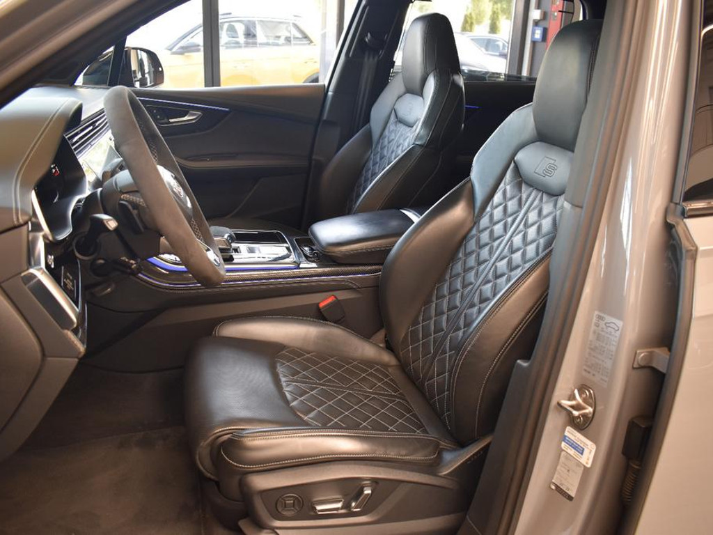 Audi SQ7
