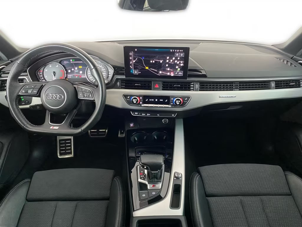 Audi S4