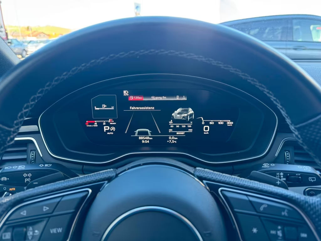 Audi S4
