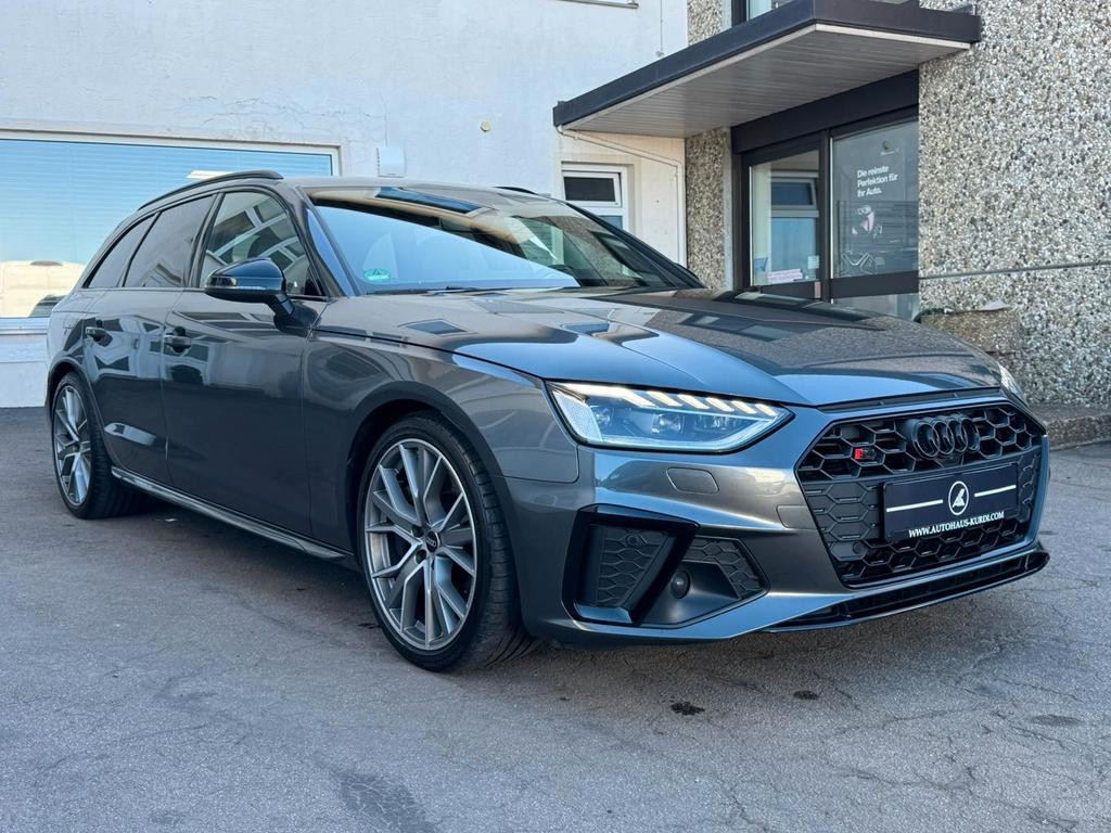 Audi S4