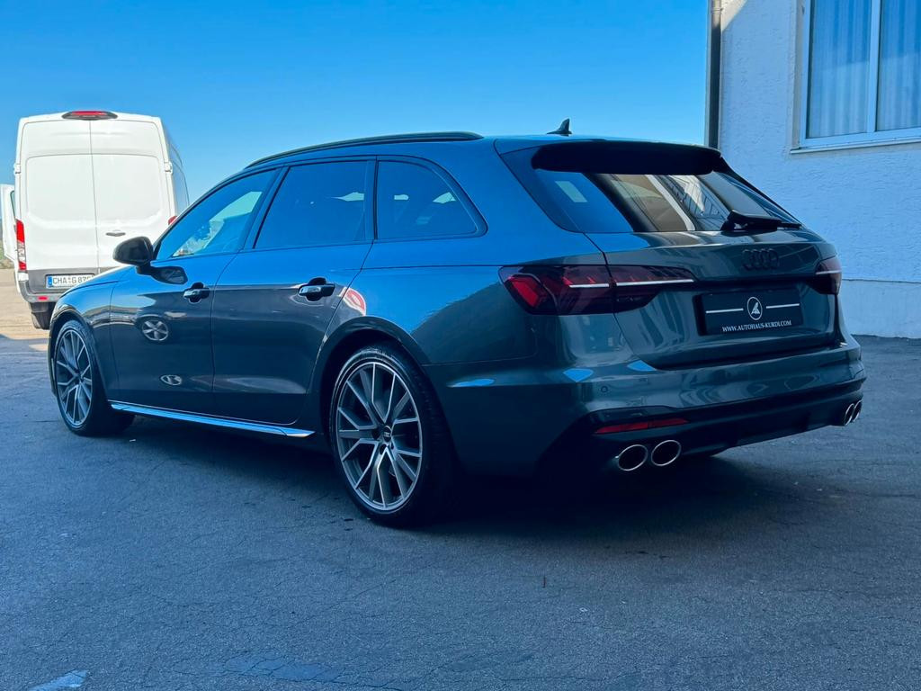 Audi S4