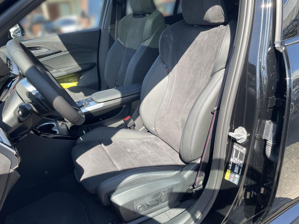 BMW iX2