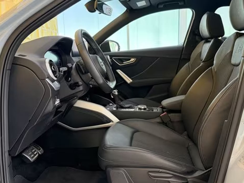 Audi SQ2