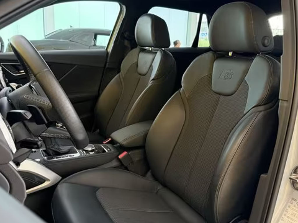 Audi SQ2