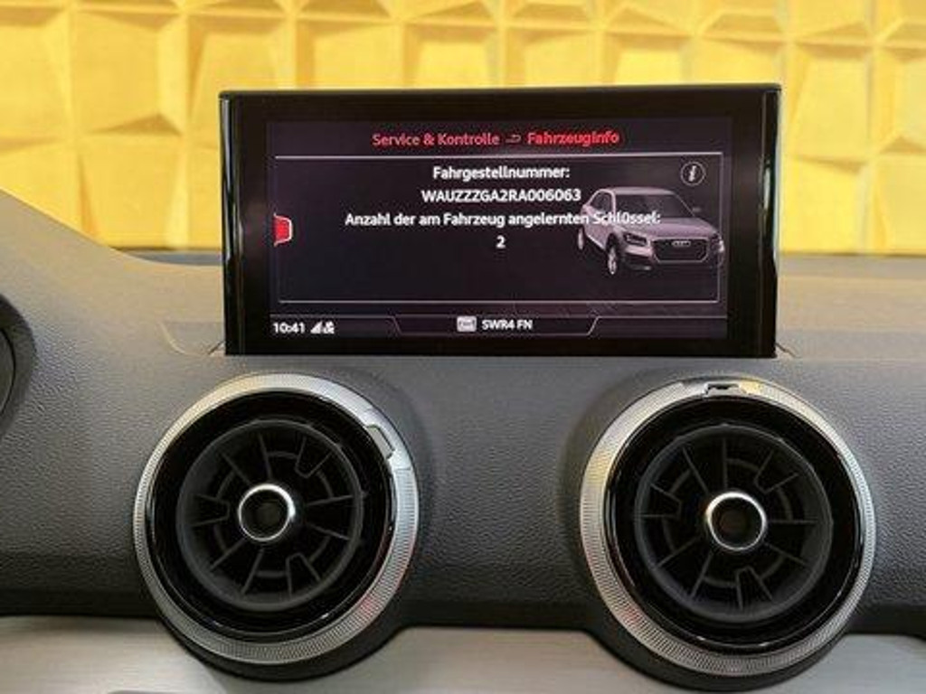 Audi SQ2