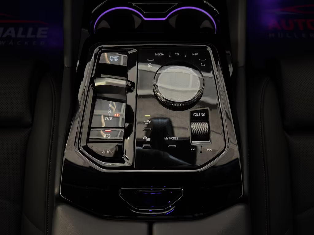 BMW i5