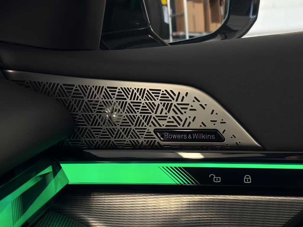 BMW i5
