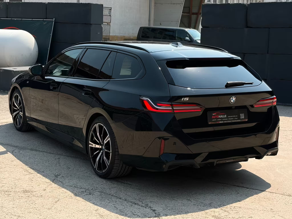 BMW i5