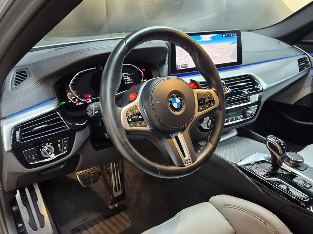BMW M5