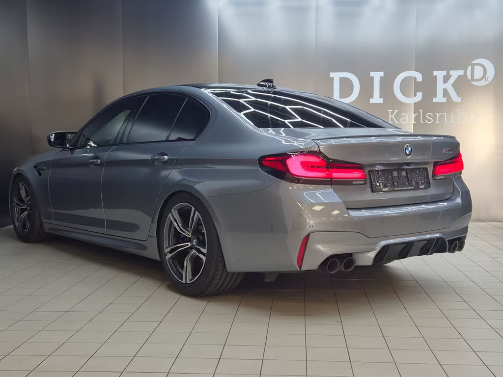 BMW M5
