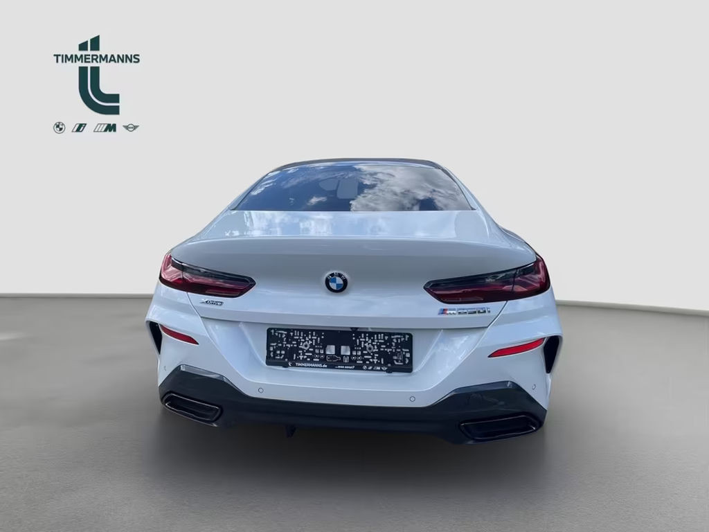 BMW M850