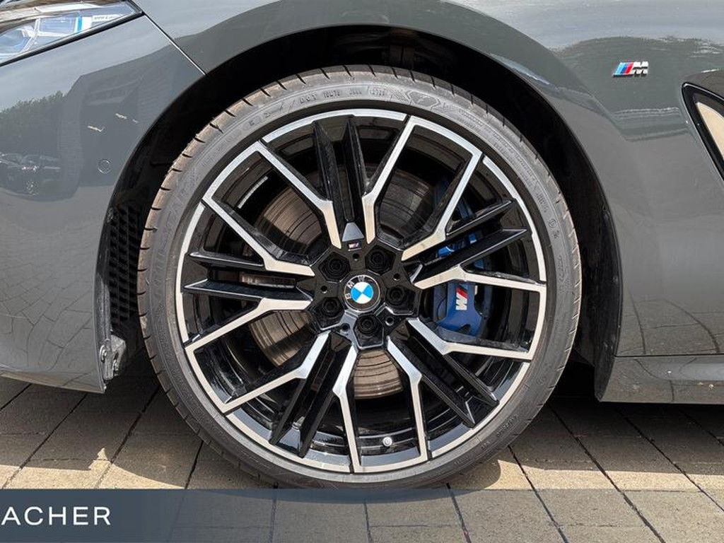 BMW M850