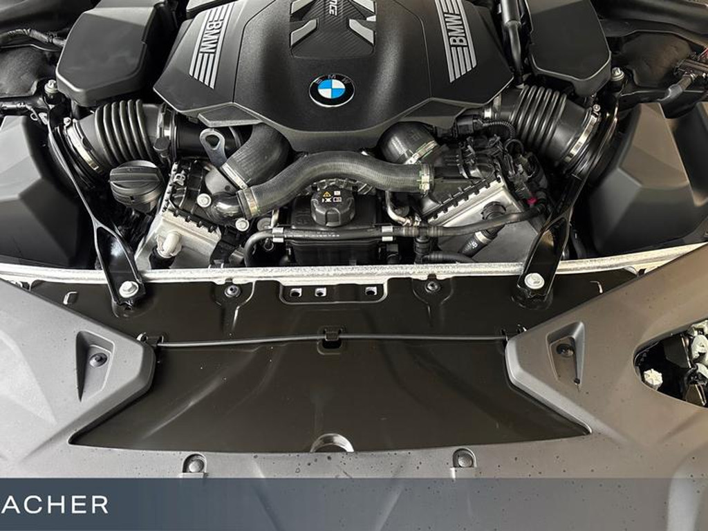 BMW M850