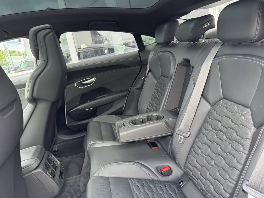 Audi RS e-tron GT