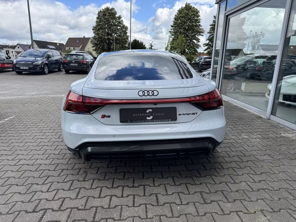 Audi RS e-tron GT