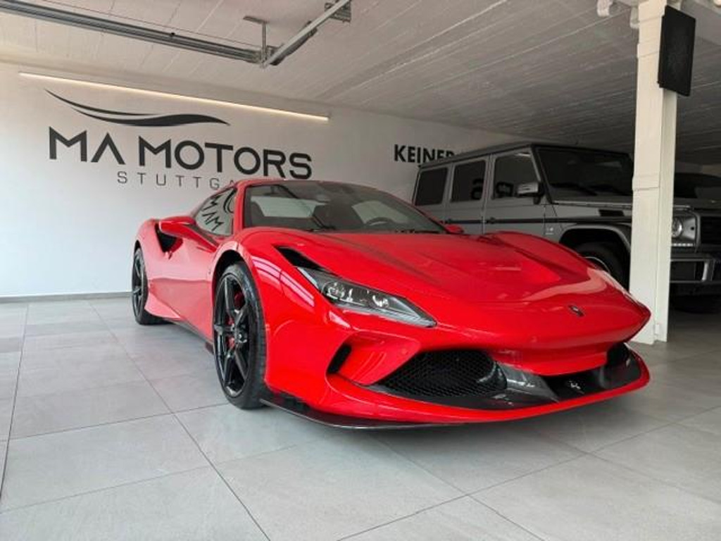 Ferrari F8