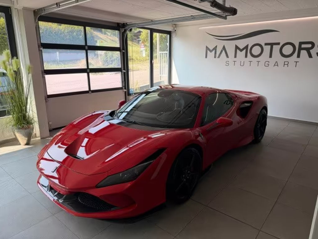 Ferrari F8