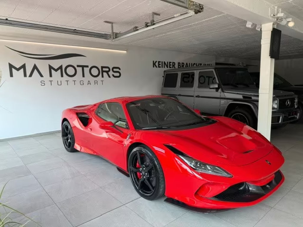 Ferrari F8