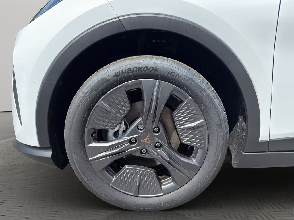 Cupra Raval