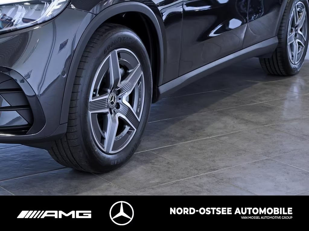 Mercedes-Benz GLC-Klasse GLC 300 4MATIC AMG Line GLC 300 d