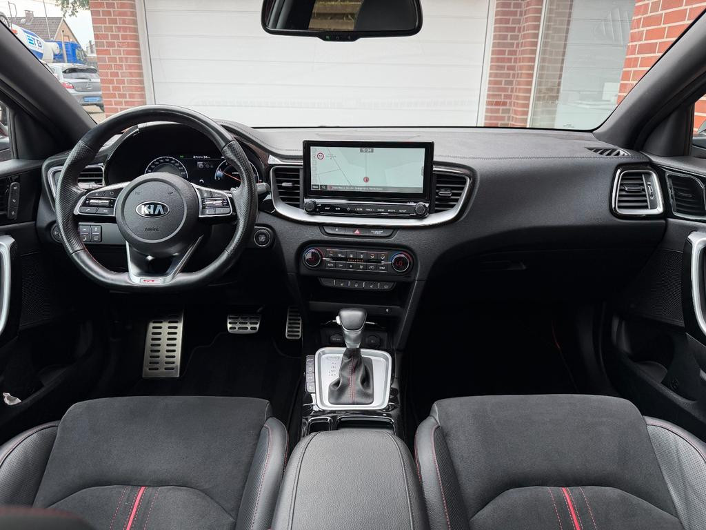 Kia ProCeed