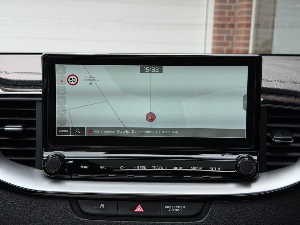 Kia ProCeed