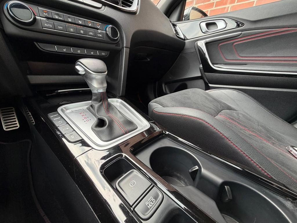 Kia ProCeed