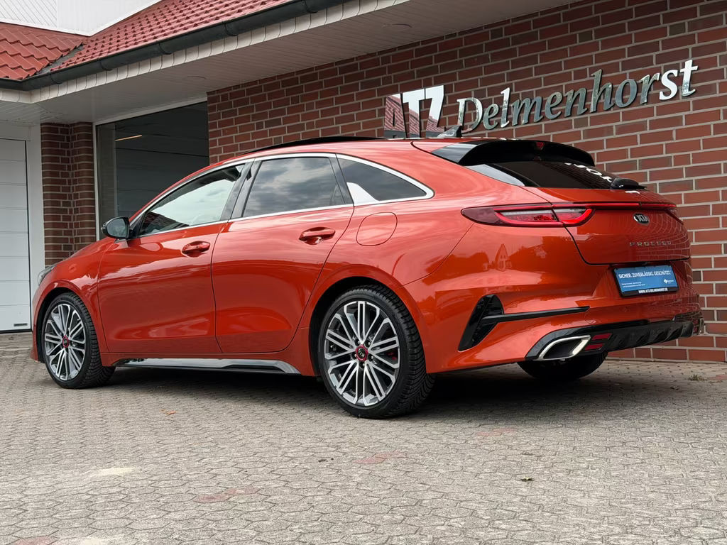 Kia ProCeed