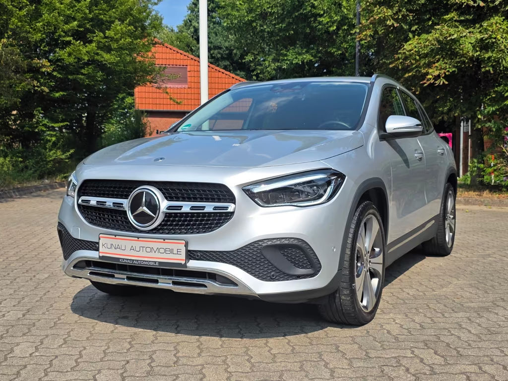 Mercedes-Benz GLA-Klasse GLA 250 4MATIC Progressive