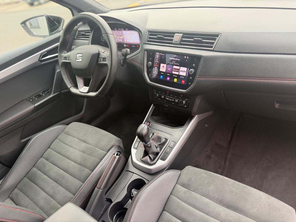 Seat Arona