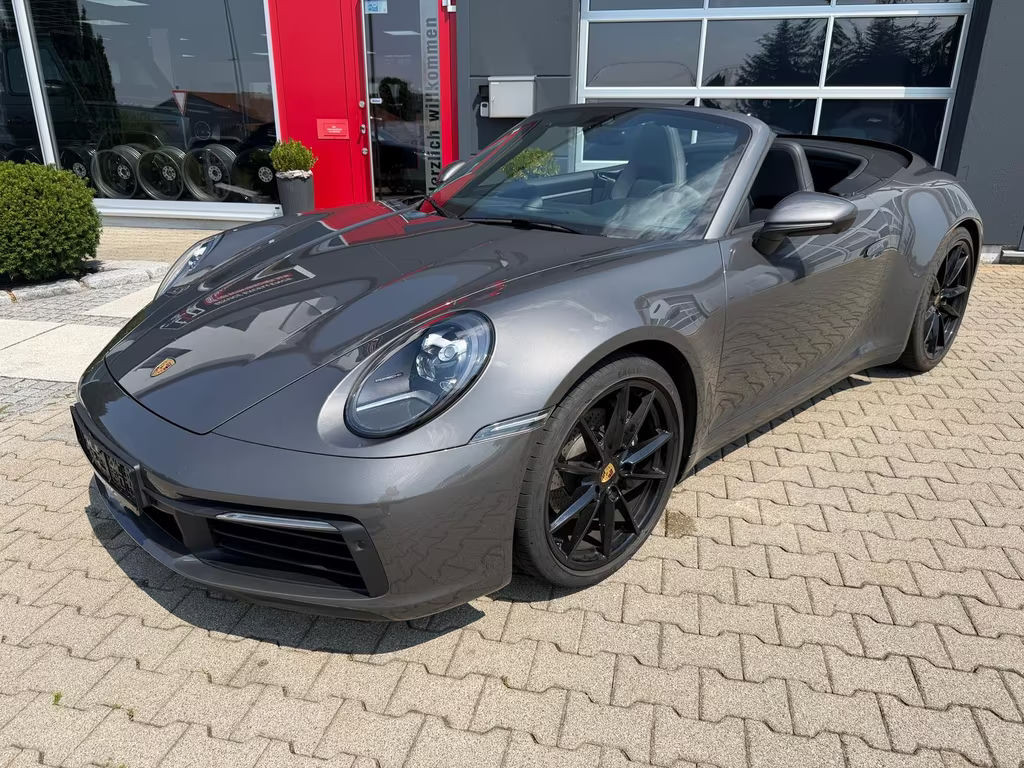 Porsche 911 992 Cabriolet