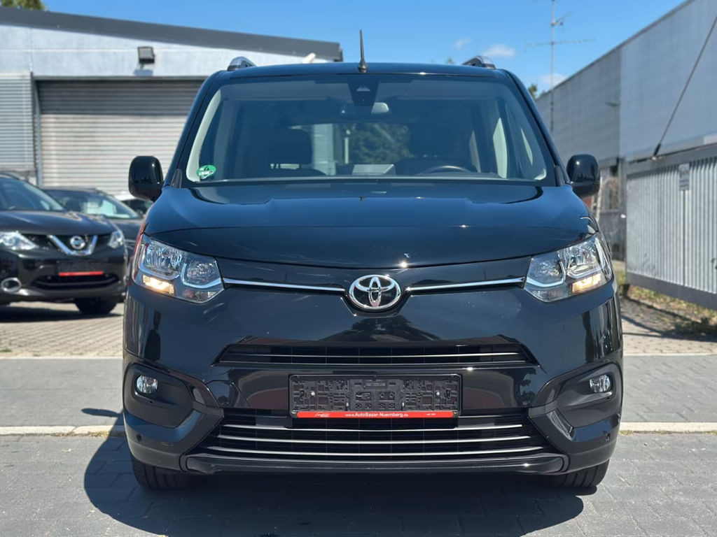 Toyota Proace (Verso)