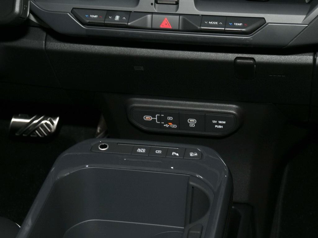 Kia EV5
