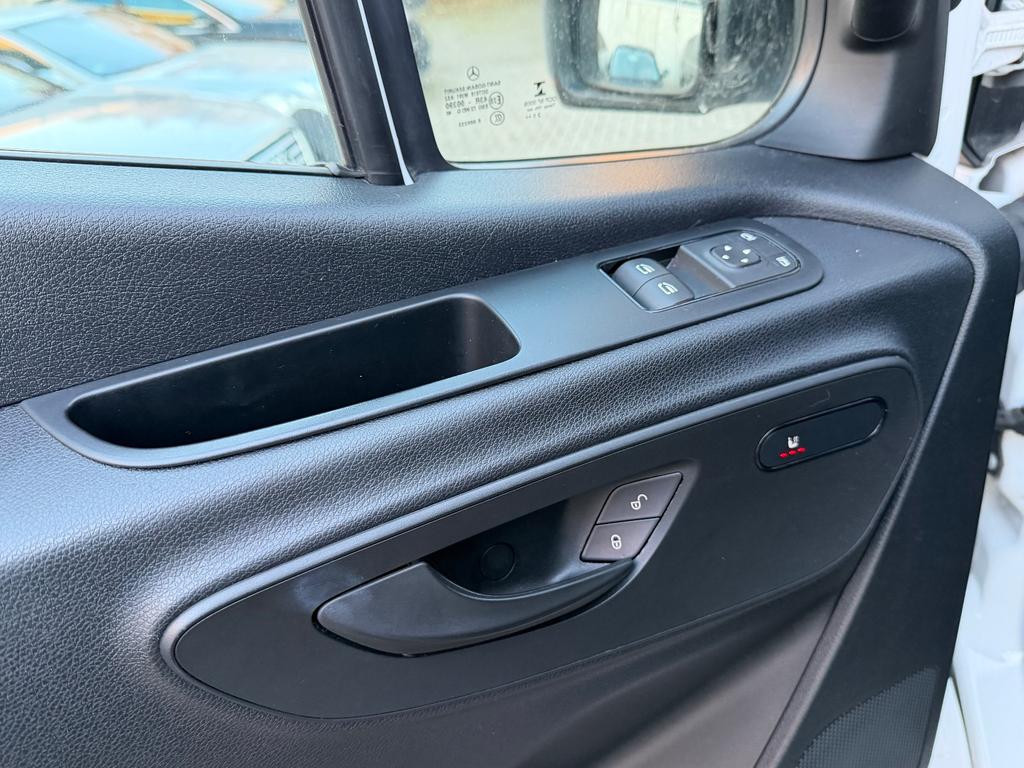 Mercedes-Benz eSprinter