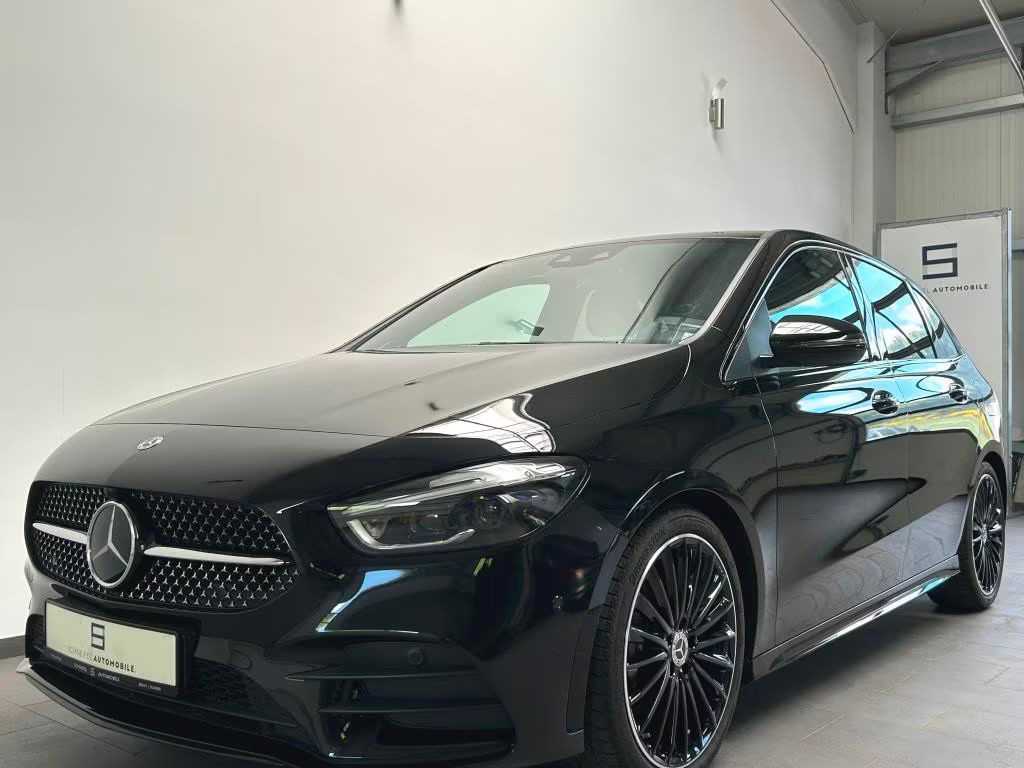 Mercedes-Benz B-Klasse B 200 AMG Line Sedan