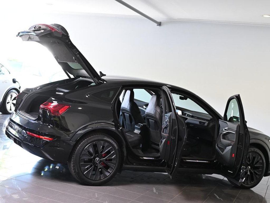 Audi Q8 e-tron