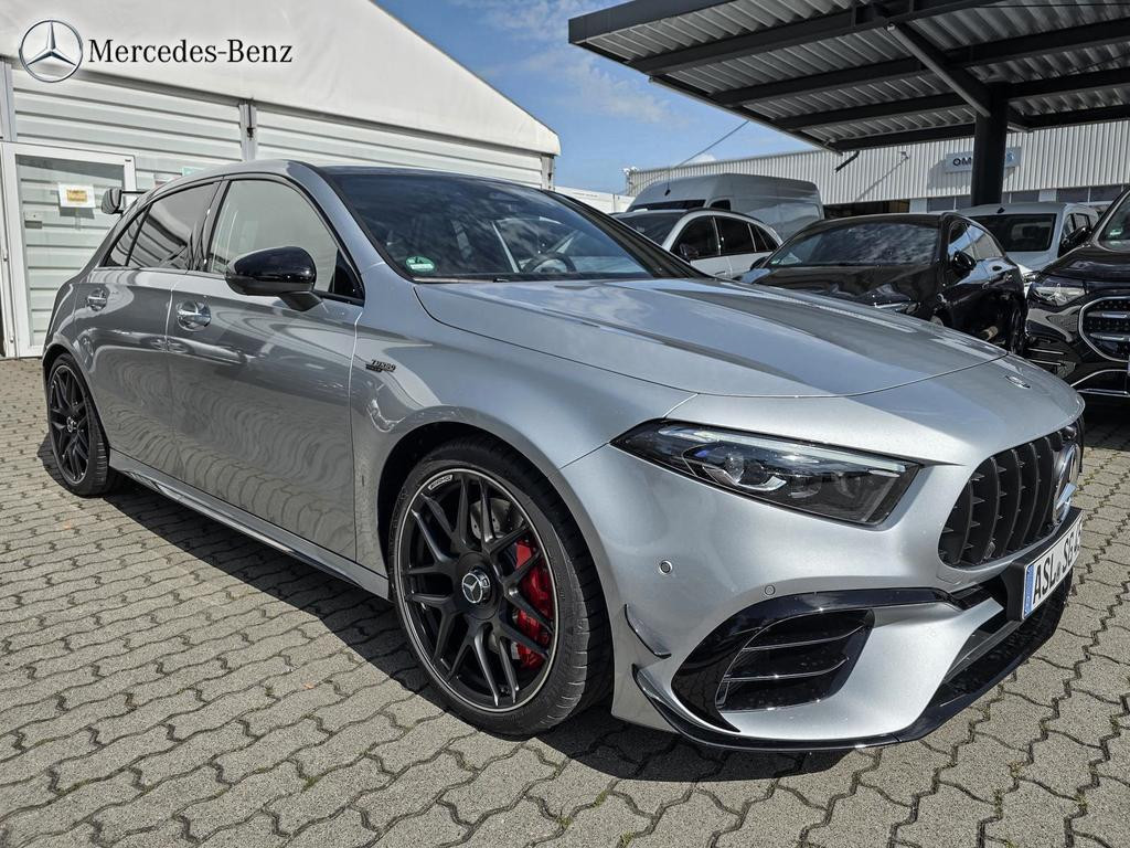 Mercedes-Benz A-Klasse AMG A 4MATIC A 45 AMG