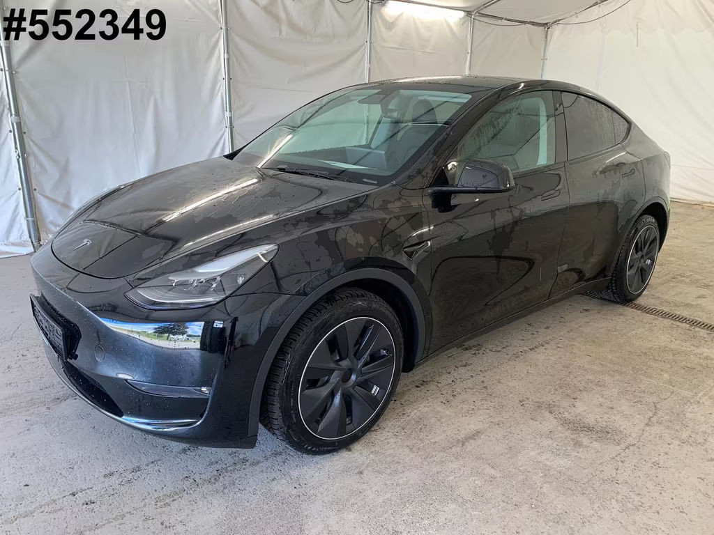 Tesla Model Y Long Range Dual Motor AWD